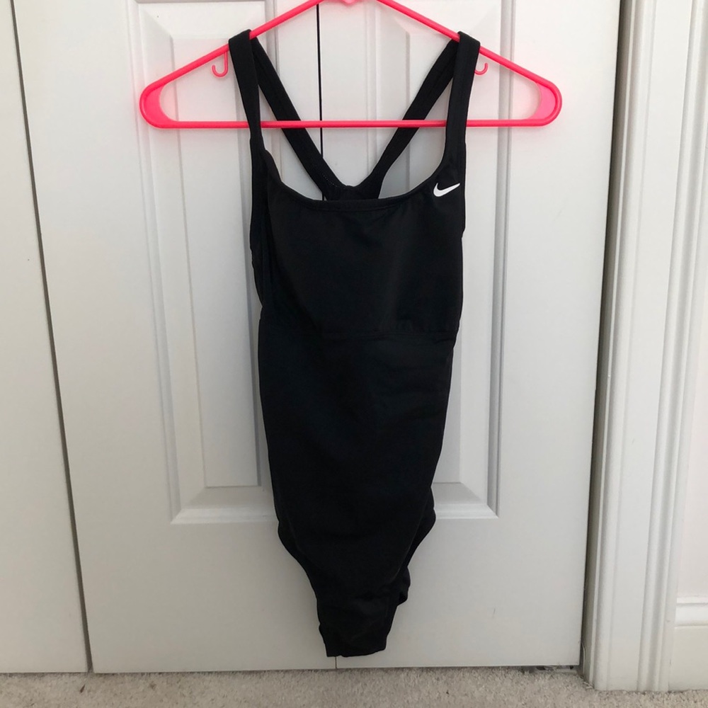 NWT Black Nike one piece bathing suit with scoop neck. Size Medium. NWT